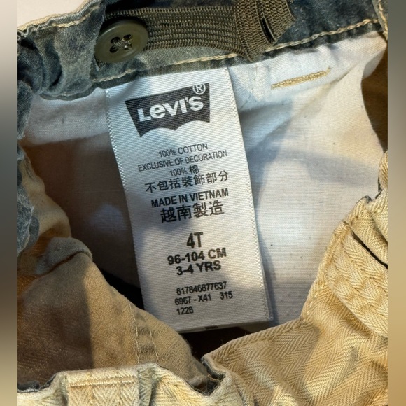 4/$15 (2 pair) Levi’s Tan Cargo Shorts & Levi’s 511 Blue Denim Shorts 4T - Picture 4 of 7